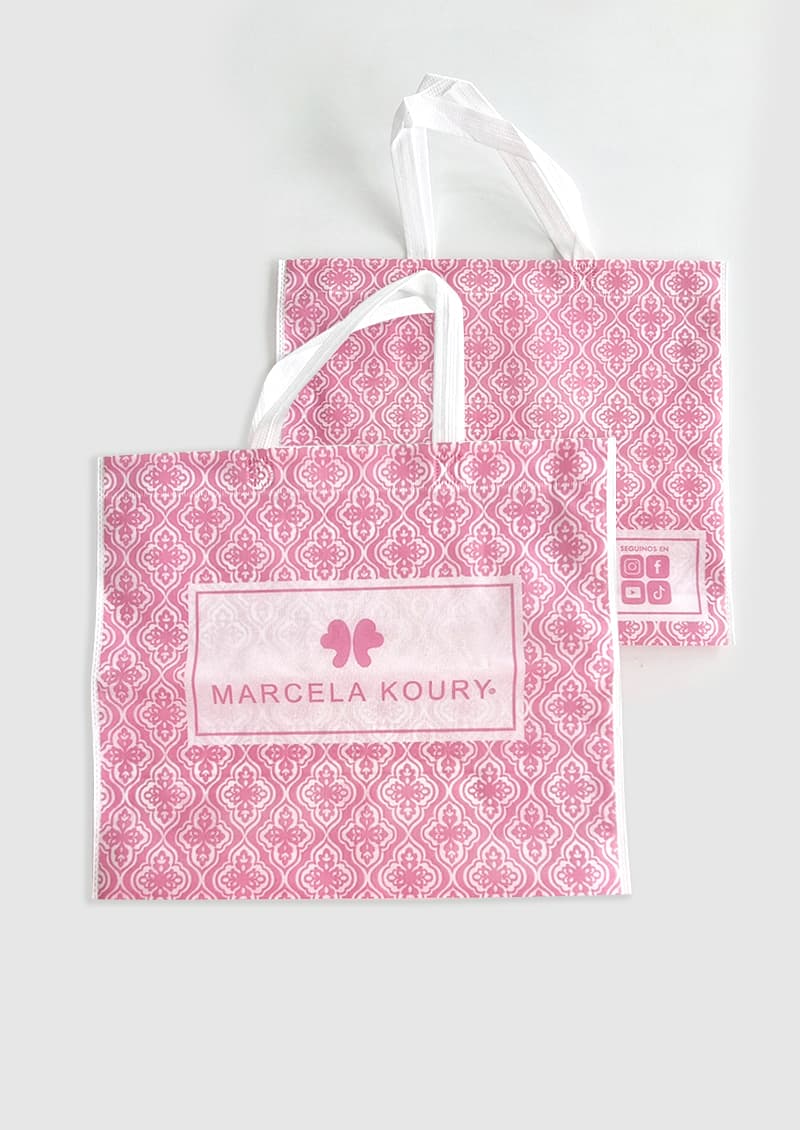 Bolsa ecológica de tela beige 45x40 con logo personalizado - Marcela Koury